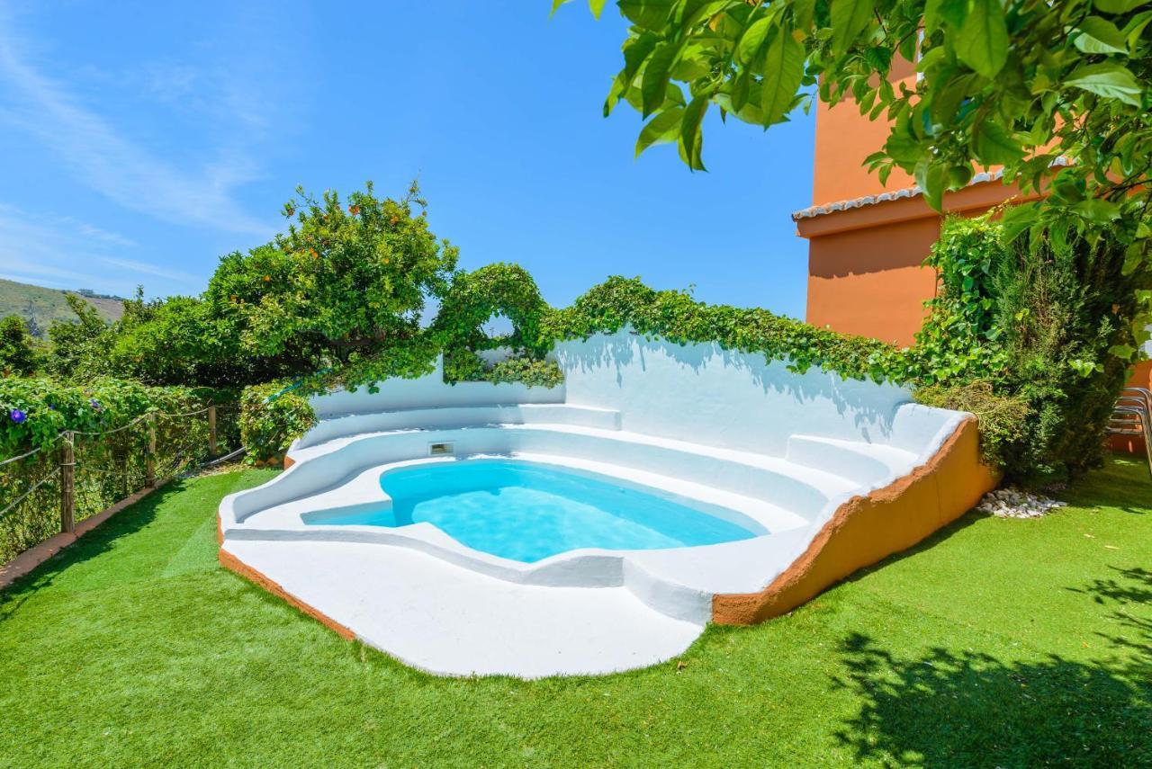 Holiday Home El Pilarillo Piscina Compartida Alcaucin Exterior photo